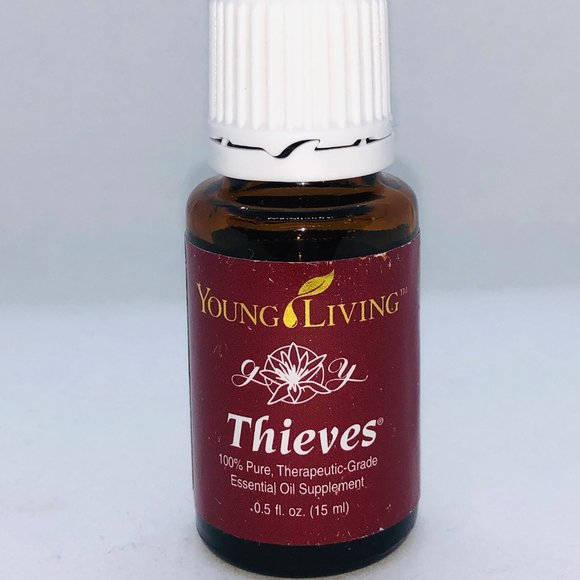 Young Living Essential Oil: Thieves